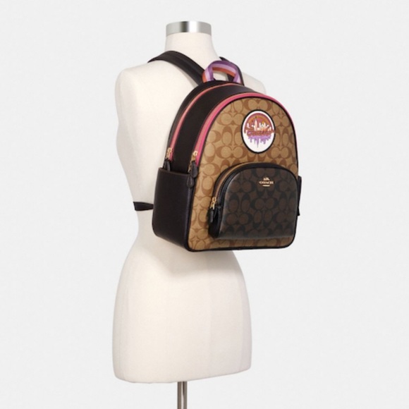 Coach Court Backpack - Blocked Signature Canvas With Souvenir Patch - NWT - Picture 3 of 12